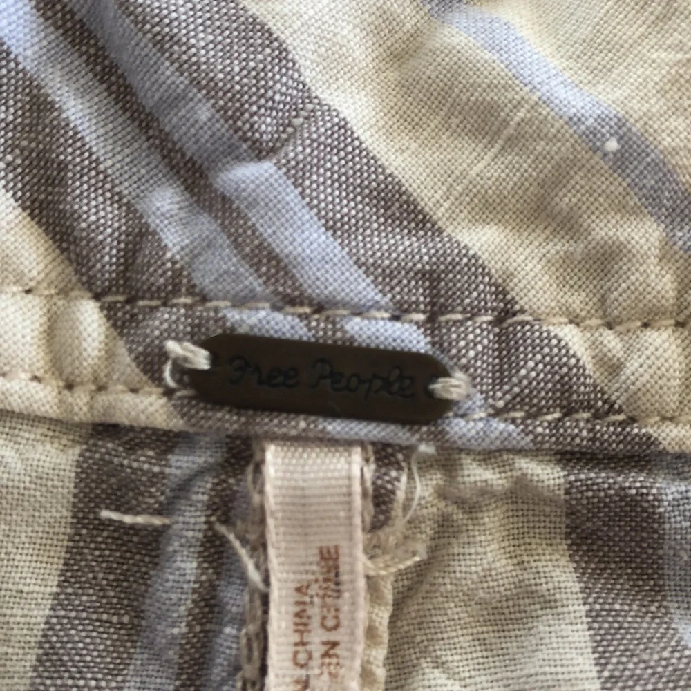 Free People Morning Rain Pastel Stripe Linen Blend Button-Fly Shorts Size 0- EUC